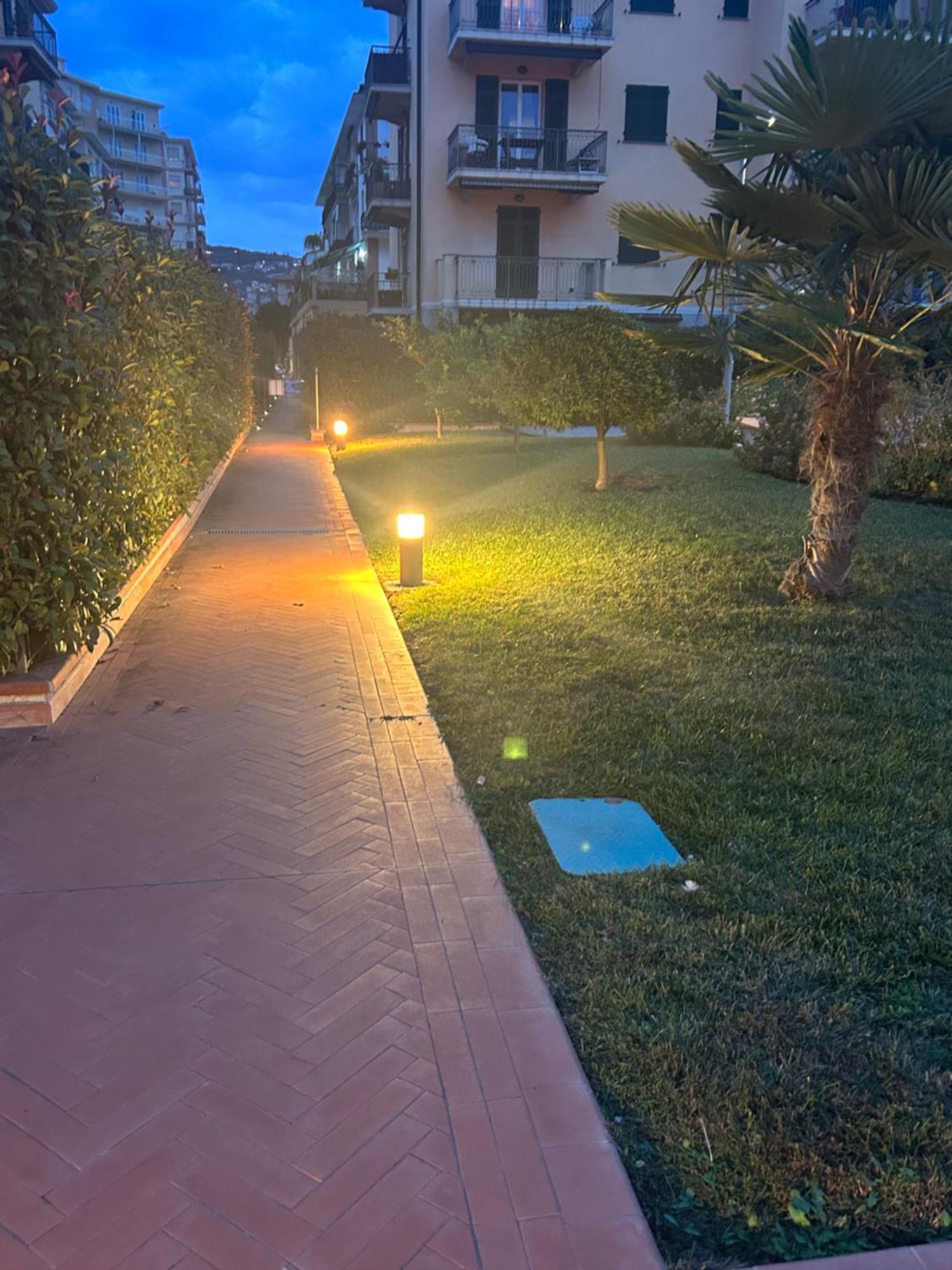 Appartamento Incantevole A 100Metri Dal Mare E Accanto Alla Pista Ciclabile Імперія Екстер'єр фото